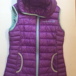 Girls hooded vest